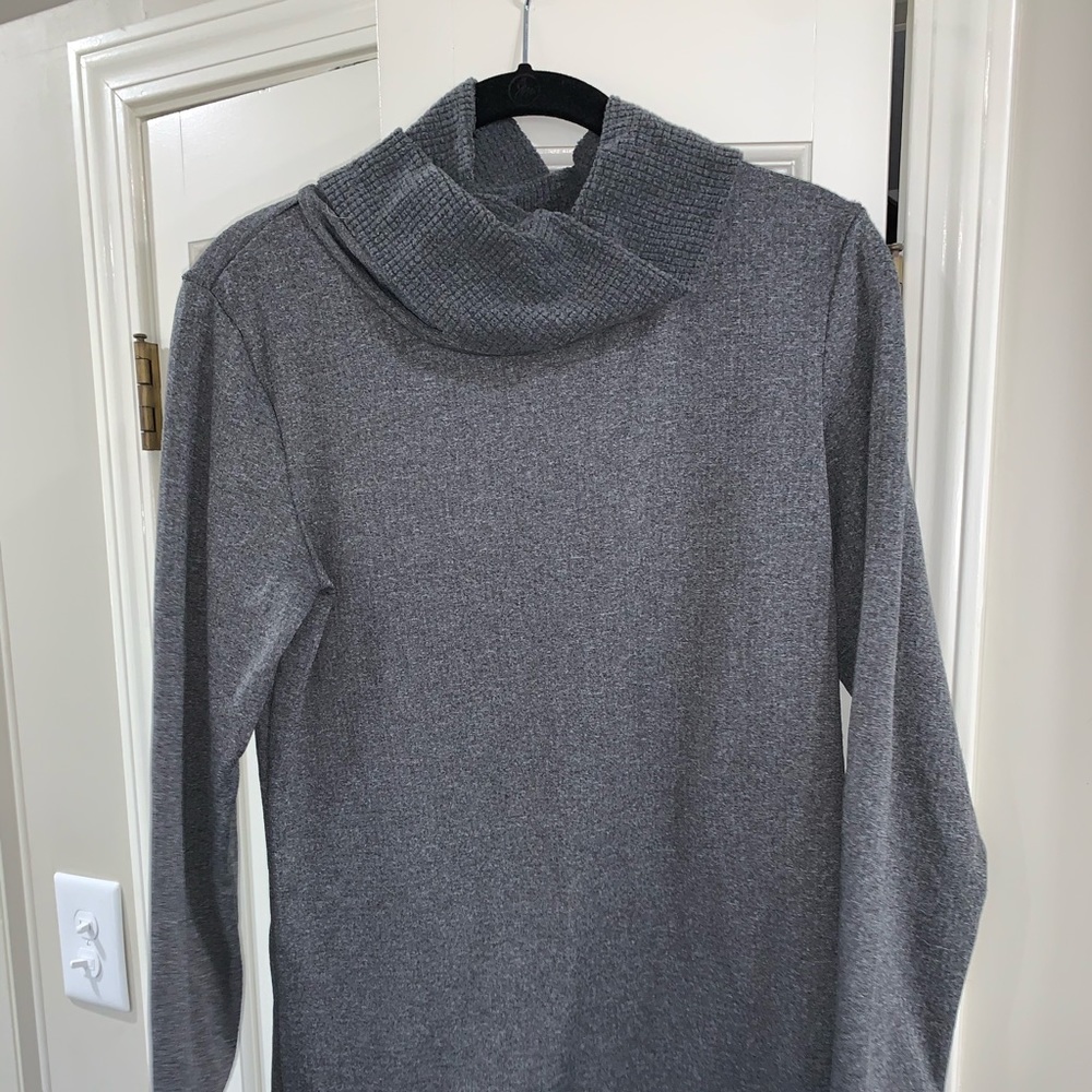 Mondetta Pullover Sweatshirt